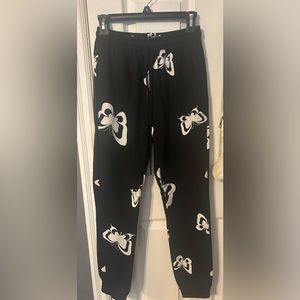 Butterfly black and white sweat pants